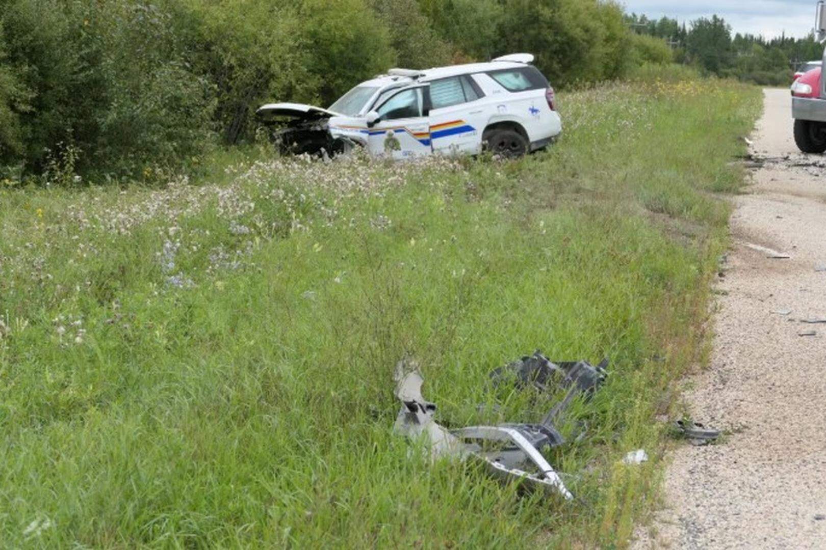 découvrez l'histoire poignante de la tragédie de hollow water : un drame bouleversant qui a marqué une communauté autochtone canadienne, révélant les défis de la justice, du pardon et de la guérison collective.