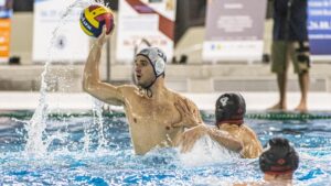 suivez la performance de sète natation qui continue sa conquête européenne en water-polo avec des matchs palpitants et une équipe déterminée.