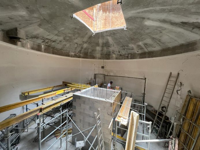 des travaux réalisés près du château d'eau à nancray-sur-rimarde suscitent des inquiétudes concernant la qualité de l'eau potable. informations et mesures en cours pour garantir la sécurité.