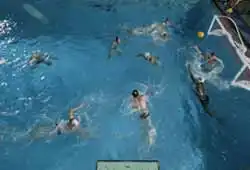 découvrez l'aventure captivante des enfants de neptune qui défient le temps sous l'eau grâce au water-polo, un sport alliant passion et endurance aquatique.