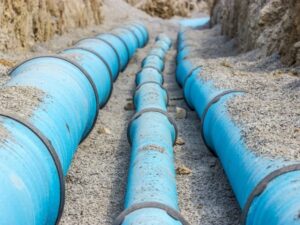 découvrez comment l'eau joue un rôle crucial en hiver pour résoudre les problèmes de canalisations et assurer un secours vital face aux gelées et blocages.