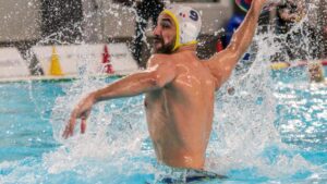 découvrez les moments forts du championnat masculin d'euro water-polo, avec les actions clés, les performances des équipes et les moments mémorables de la compétition.