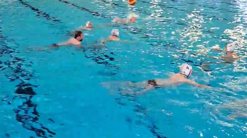 suivez les performances des dauphins mouscronnois en slovénie lors de la challenger cup de water-polo, une compétition européenne intense et passionnante.