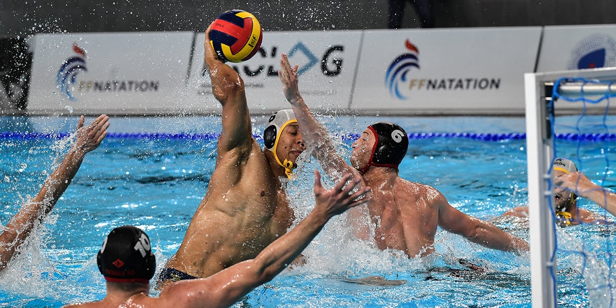 découvrez comment strasbourg a brillé lors du dernier match de water-polo tandis que bordeaux a été submergé. analyse, résultats et moments forts de cette rencontre intense.